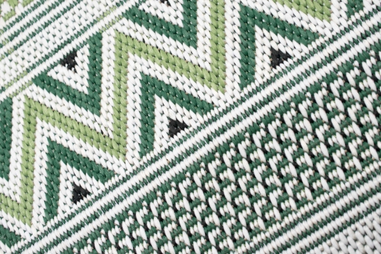 Preview: In- & Outdoor Teppich Sisal Optik Rauten Diamantenmuster grün sand