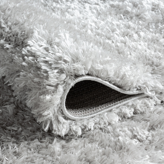 Klassischer Flauschteppich in silber