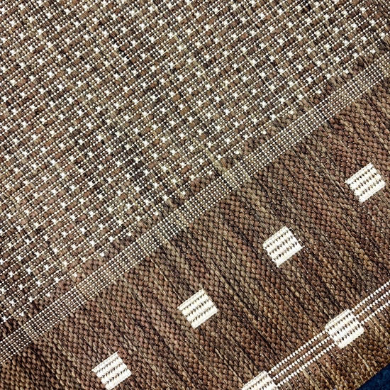 Preview: Stylioscher In- und Outdoor Teppich in Braun