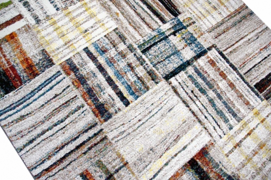 Preview: Designer Teppich mit Karo Muster in Creme Rot Orange Türkis Bunt