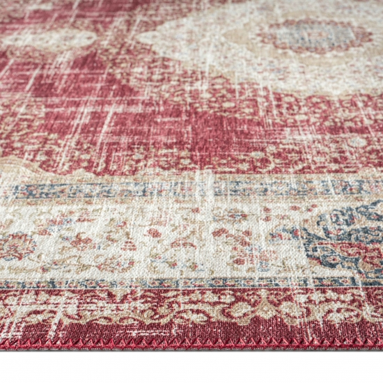 Klassisch orientalischer Teppich in rot creme