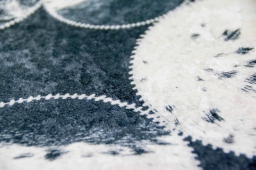 Preview: Kuhfell Teppich Patchwork in Schwarz Grau Weiß