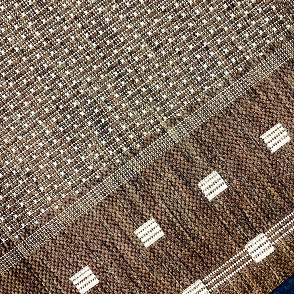 Stylioscher In- und Outdoor Teppich in Braun